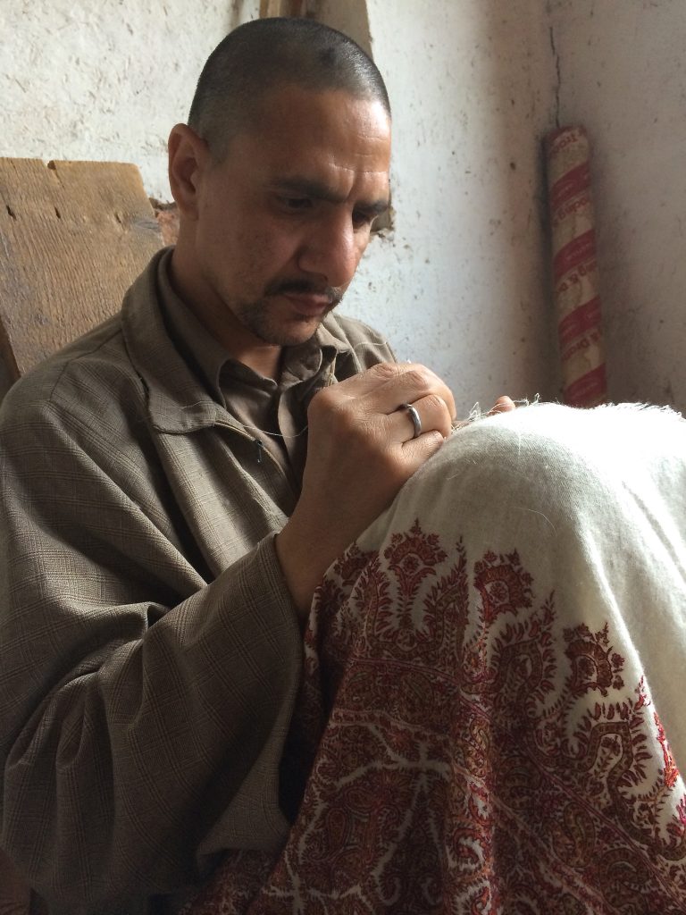 to repair a cashmere pashmina