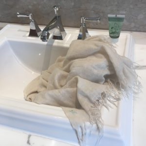 Wash your cashmere pashmina by hand