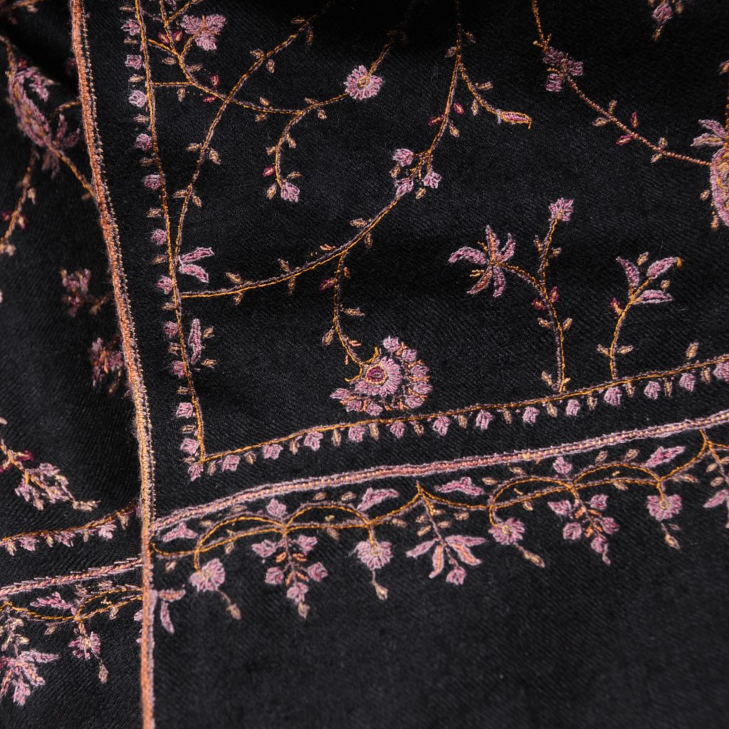 JANE BLACK embroidered pashmina shawl